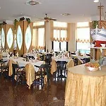 Perticari Hotel 3*