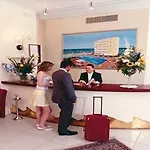 Perticari Szálloda Pesaro