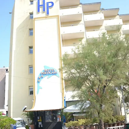 Hotel Perticari 3*