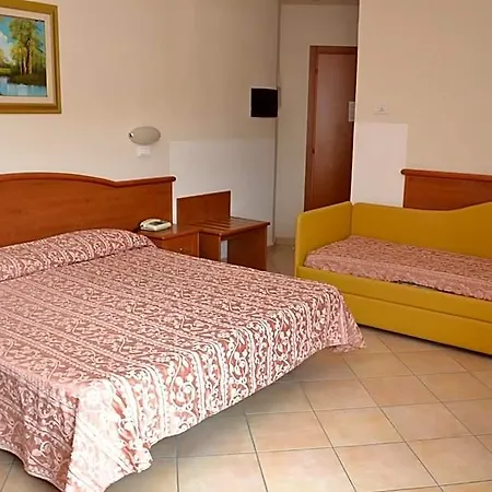 Perticari 3*