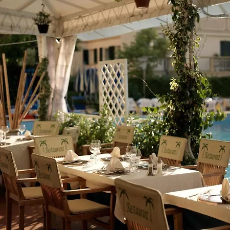 Perticari Otel Pesaro